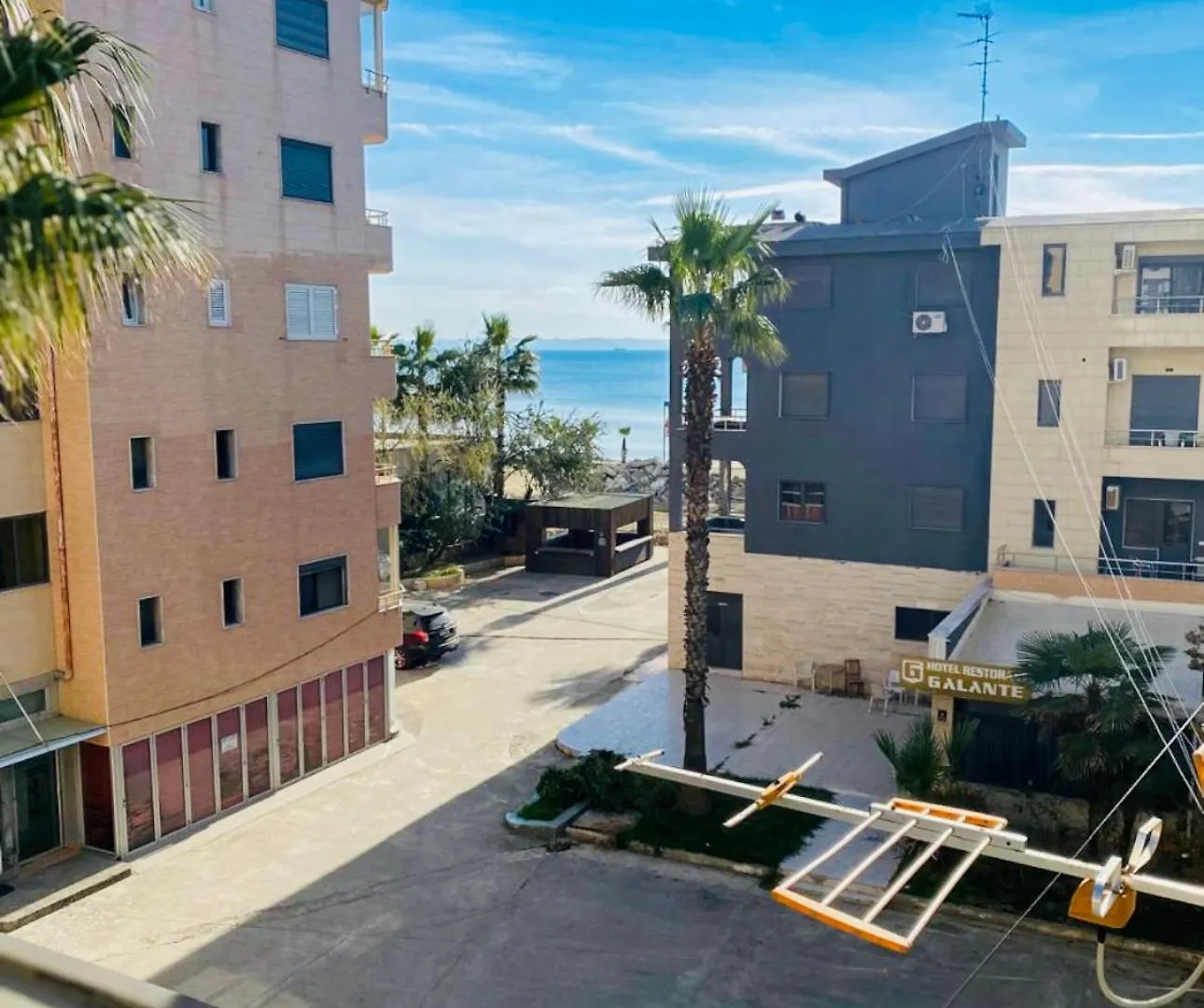 Tate Beachfront Apartment Durrës 알바니아